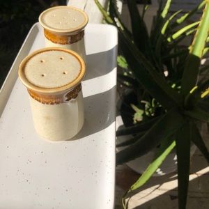 2 Vintage Salt & Pepper Shakers✨